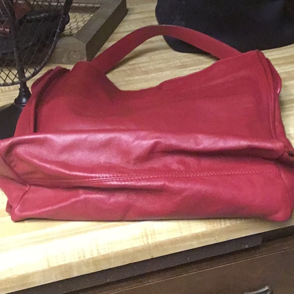 Bercamy Viagem Hobo Bag - Picture 5 of 9